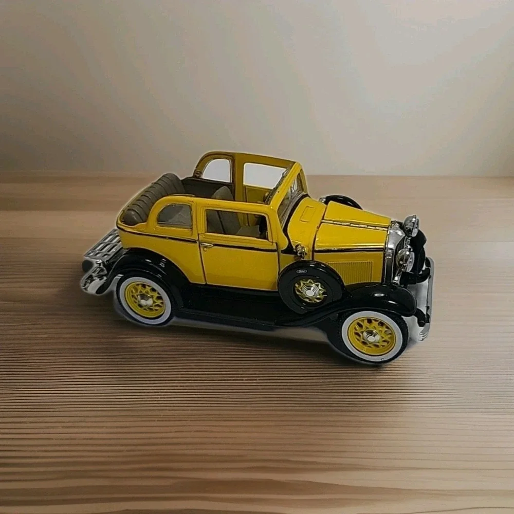 National Motor Museum Mint missing back